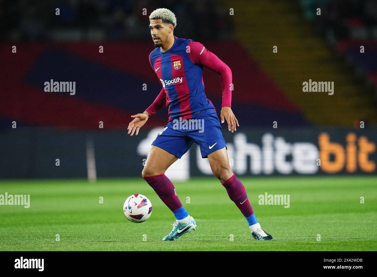 Barcelona, Spain. 29th Apr, 2024. Ronald Araujo of FC Barcelona during the La Liga EA Sports match between FC Barcelona and Valencia CF and played at Lluis Companys Stadium on April 29, 2024 in Barcelona, Spain. (Photo by Bagu Blanco/ PRESSINPHOTO) Credit: PRESSINPHOTO SPORTS AGENCY/Alamy Live News Stock Photo