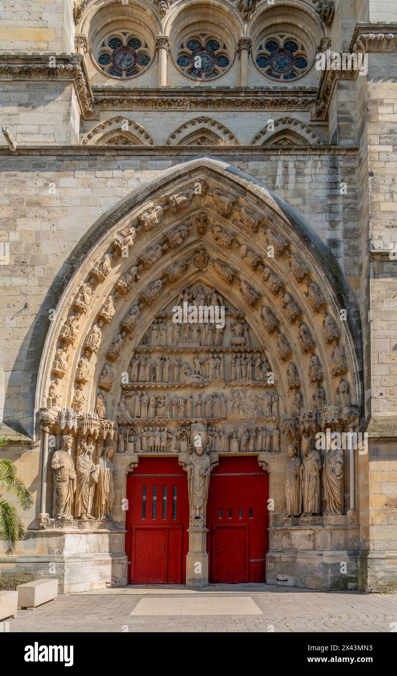 Portal of the north transept at the Reims Cathedral in Reims, the most populous city in the French department of Marne Stock Photo