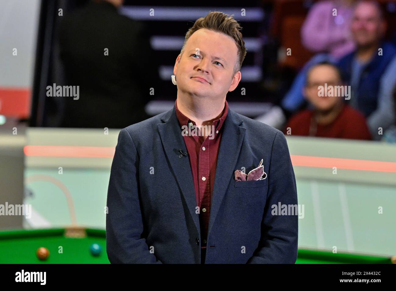 2005 World Champion Shaun Murphy speaks with the BBC ahead of the Cazoo World Championships 2024 at Crucible Theatre, Sheffield, United Kingdom, 30th April 2024  (Photo by Cody Froggatt/News Images) Stock Photo