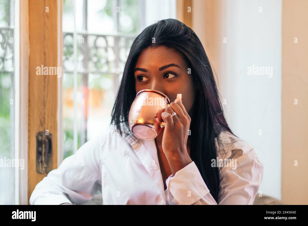 Close up beautiful latina woman hi-res stock photography and images - Alamy