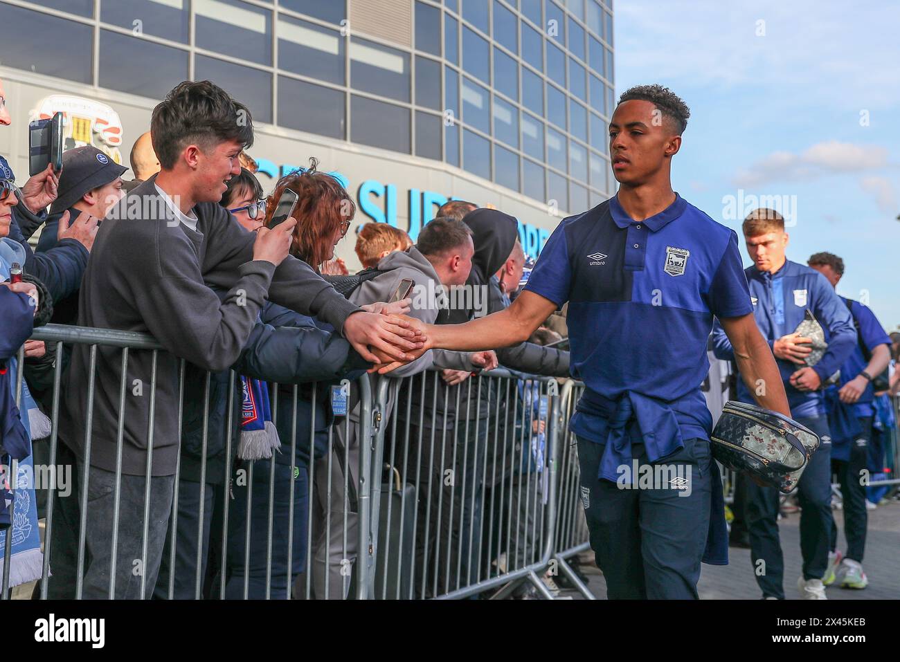 Omari Hutchinson of Ipswich Town arrives during the Sky Bet Championship match Coventry City vs Ipswich Town at Coventry Building Society Arena, Coventry, United Kingdom, 30th April 2024  (Photo by Gareth Evans/News Images) Stock Photo