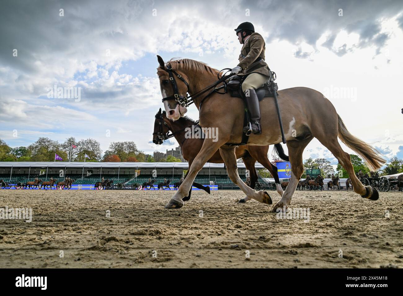 Kings troop royal horse artillery musical drive hi-res stock