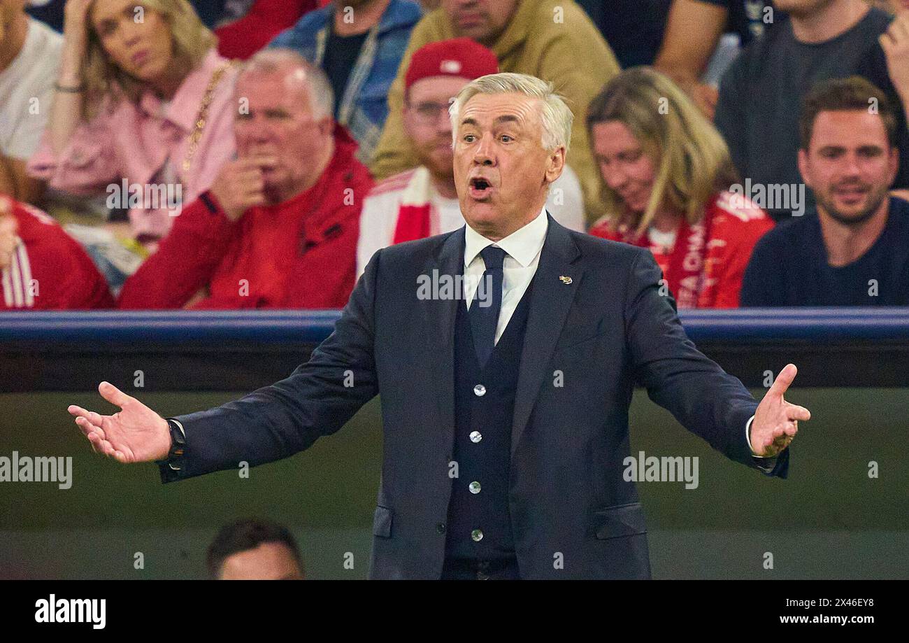 Munich, Germany. 30th Apr, 2024. Carlo Ancelotti, Trainer Real Madrid in the semi final match FC BAYERN MUENCHEN - REAL MADRID of football UEFA Champions League in season 2023/2024 in Munich, Apr 30, 2024. Halbfinale, FCB, Muenchen Photographer: ddp images/star-images Credit: ddp media GmbH/Alamy Live News Stock Photo