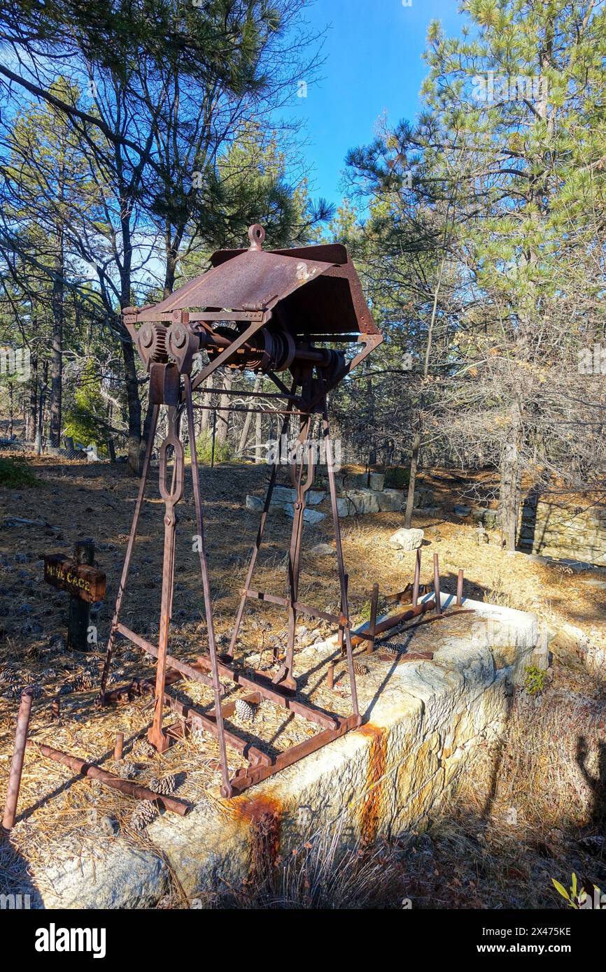 Historic Stonewall Gold Mine Rusted Machinery Remains.  Minshall Hiking Trail San Diego County Rancho Cuyamaca Southwest California USA State Park Stock Photo