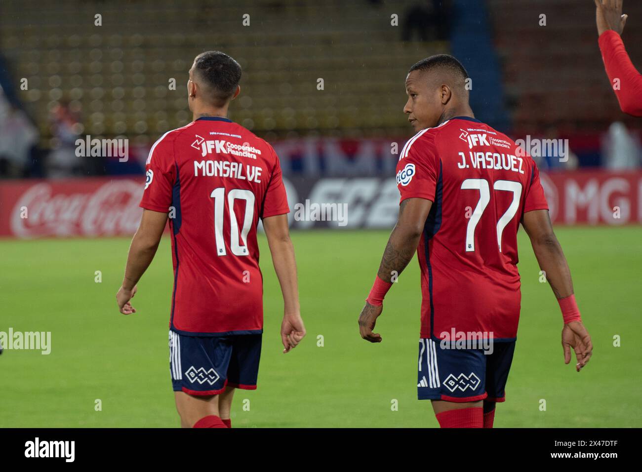 Medellin, Colombia. 25th Apr, 2024. Deportivo Independiente Medellin's Miguel Angel Monsalve (L) and Jhon Veasquez (R) during the Conmebol Sudamericana match between Deportivo Independiente Medellin V Defensa y Justicia in Medellin, Colombia, April 25, 2024. Photo by: Camilo Moreno/Long Visual Press Credit: Long Visual Press/Alamy Live News Stock Photo