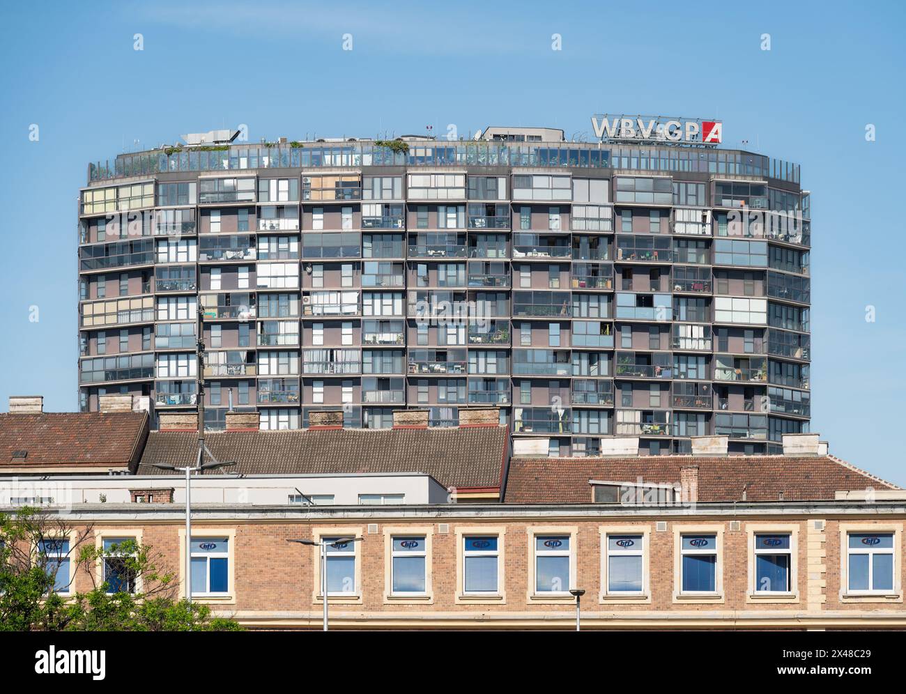 Vienna, Austria - K6 apartment tower by Neumann + Partner and ARTEC Architekten Stock Photo