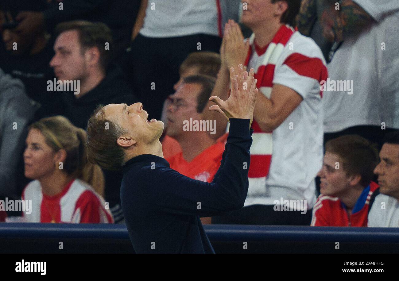 Munich, Germany. 30th Apr, 2024. Trainer Thomas Tuchel (FCB), team manager, headcoach, coach, frustratedin the semi final match FC BAYERN MUENCHEN - REAL MADRID 2-2 of football UEFA Champions League in season 2023/2024 in Munich, Apr 30, 2024. Halbfinale, FCB, Muenchen Photographer: ddp images/star-images Credit: ddp media GmbH/Alamy Live News Stock Photo