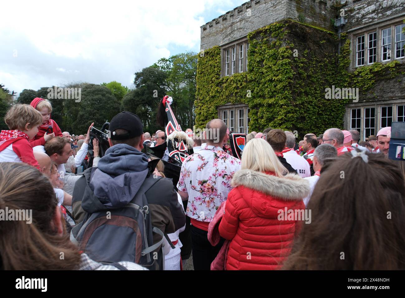 Padstow, Cornwall, UK. 1st May 2024. May Day celebrations. The Obby Oss