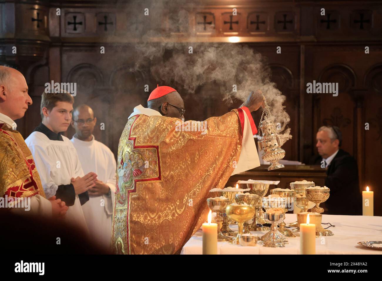 Altar of incense israel hi-res stock photography and images - Alamy