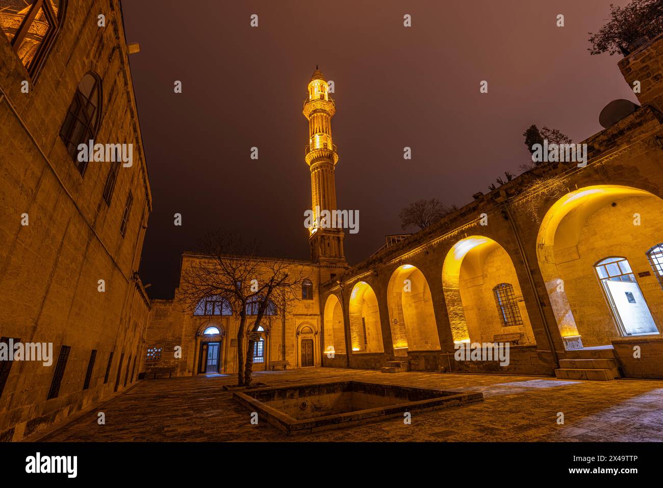 Exterior view Sehidiye Mosque and Madrassa,a popular landmark in Mardin,Turkey. Mardin Sehidiye Mosque, night view, Turkey, Mardin. Stock Photo