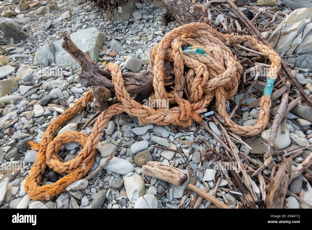 Big Marine Sea Ship Ropes washed ashore by a storm Stock Photo - Alamy