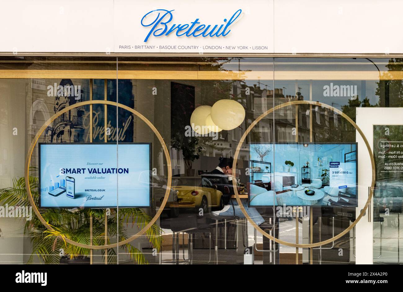 Breteuil store in Fulham Road, London; upmarket estate agent Stock Photo