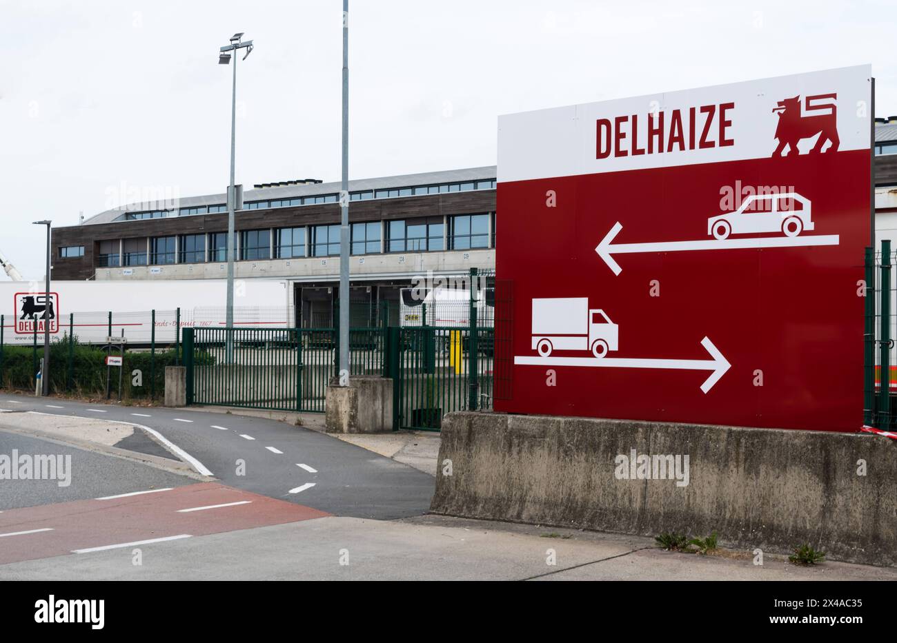 Zellik, Flemish Brabant Region, Belgium - 09 24 2021 - Depot and hub of the grocery store Delhaize Stock Photo