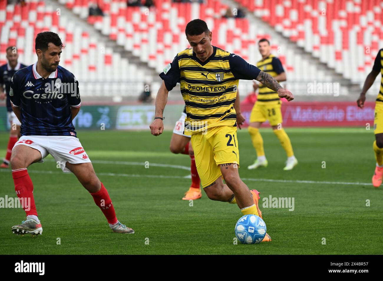 Anthony Partipilo (Parma)Raffaele Pucino (Bari) during the Italian Serie B match between Bari 1-1 Parma at San Nicola Stadium on May 01, 2024 in Bari, Italy. Credit: Maurizio Borsari/AFLO/Alamy Live News Stock Photo