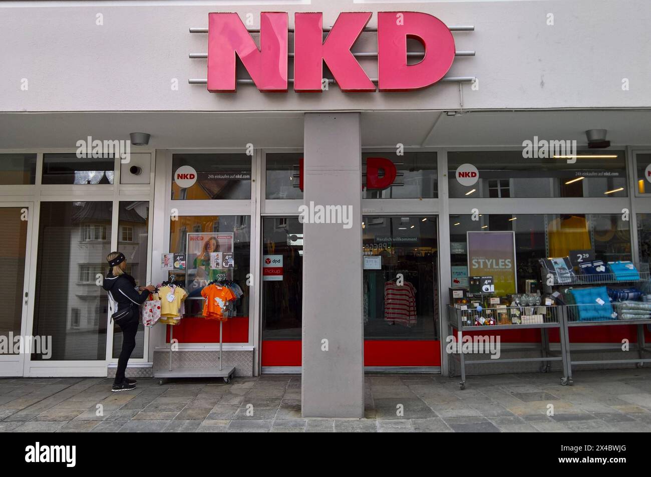 Nkd store hi-res stock photography and images - Alamy