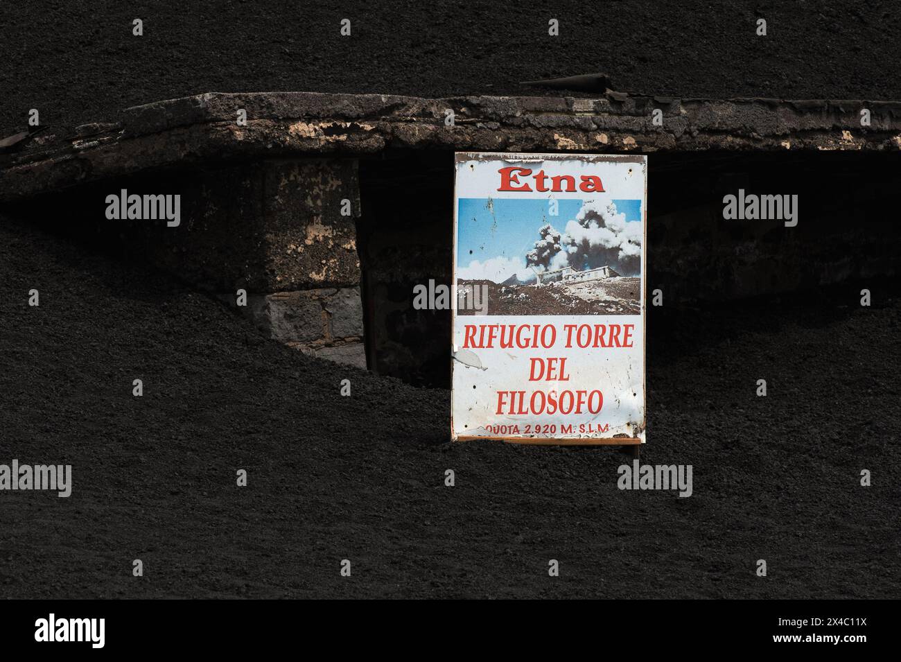 2900 metres above sea level hires stock photography and images Alamy