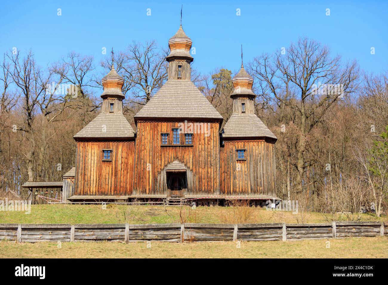 Ukraine, Kiev, Kyiv. Pyrohiv, also Pirogov, a village south of Kiev. Now home to an outdoor Museum of Folk Architecture and Life of Ukraine. Wooden church. Stock Photo