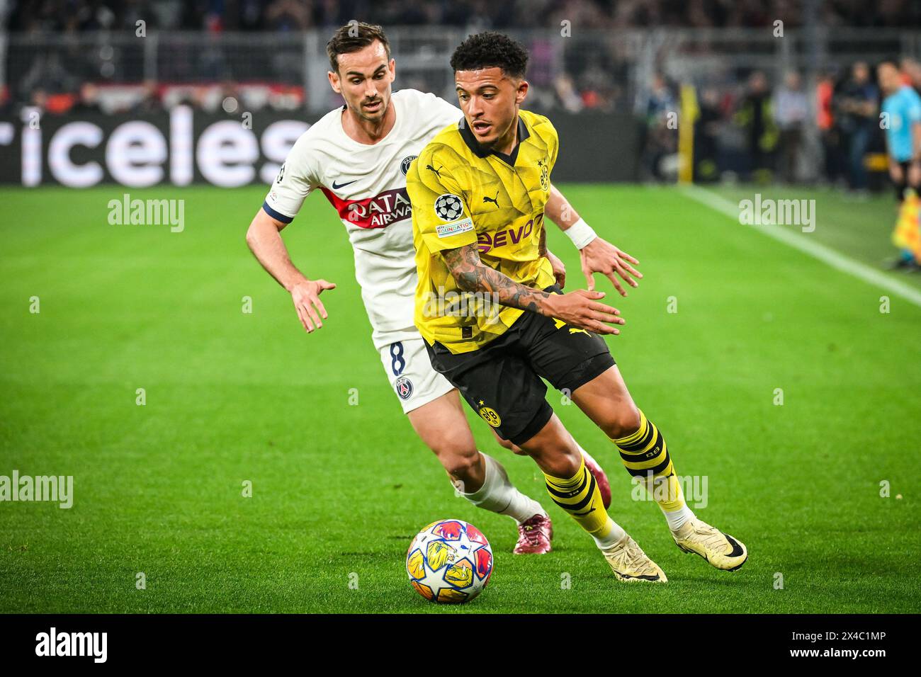 Jadon sancho psg hi-res stock photography and images - Alamy