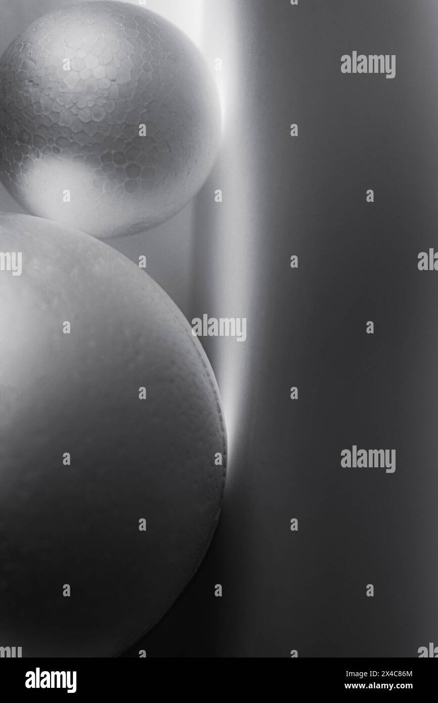 Abstract black white shapes hi-res stock photography and images - Alamy