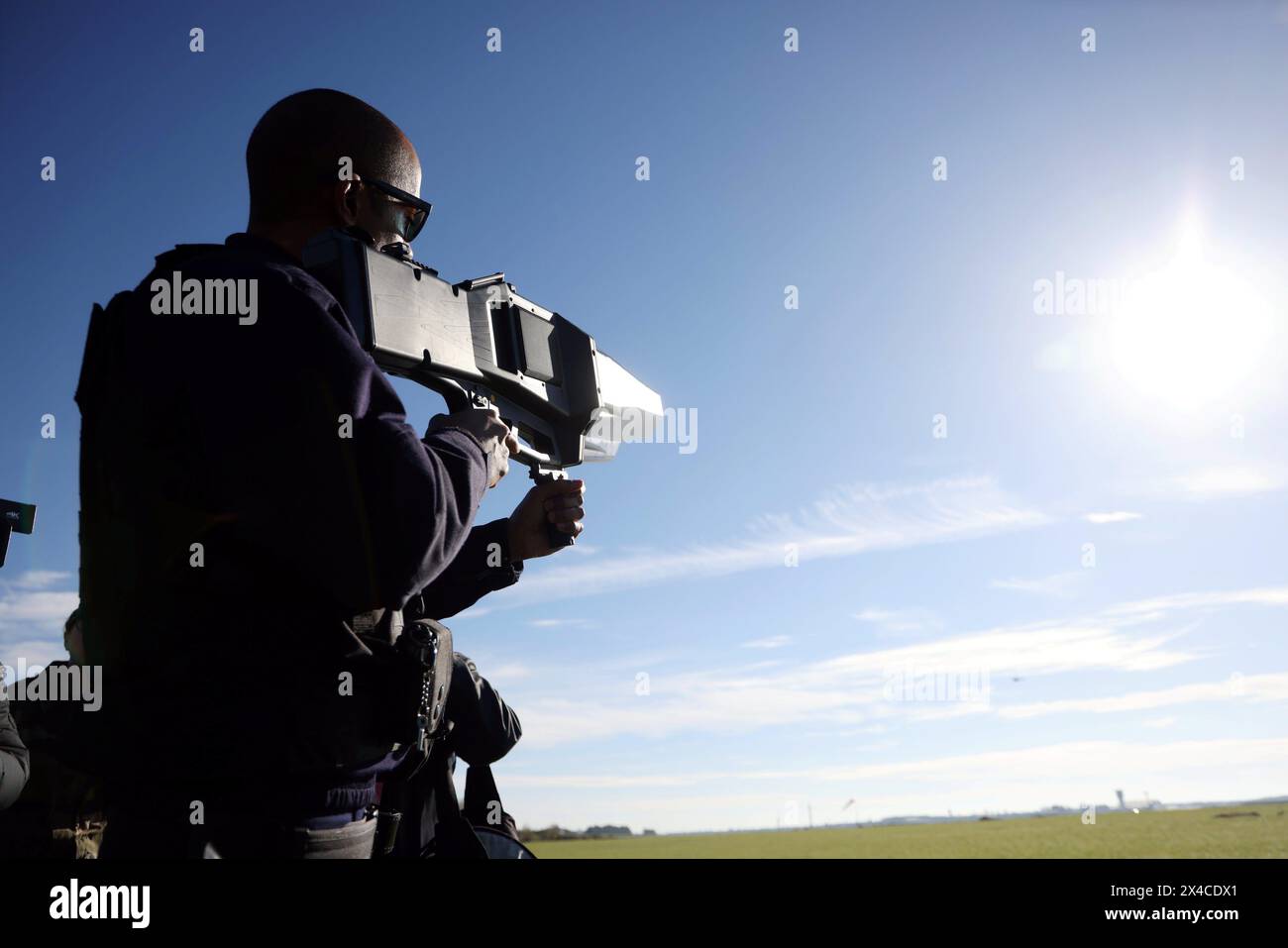 © PHOTOPQR/LE PARISIEN/Jean-Baptiste Quentin ; Velizy-Villacoublay ; 14/03/2024 ; Base aérienne 107 Commandement de la Défense Aérienne et des Opérations Aériennes (CDAOA). Opération 'Coubertin LAD 2' consistant en un exercice sur toute la France de lutte anti drone. Démonstration de différents corps d'Etat responsables de la sécurité des Jeux Olympiques Paris 2024 dans la lutte anti drone, et démonstration de différents matériels de plusieurs entreprises françaises . © LP/Jean-Baptiste Quentin - FRANCE The preparation of the armed forces to provide security for the Paris 2024 Oly Stock Photo