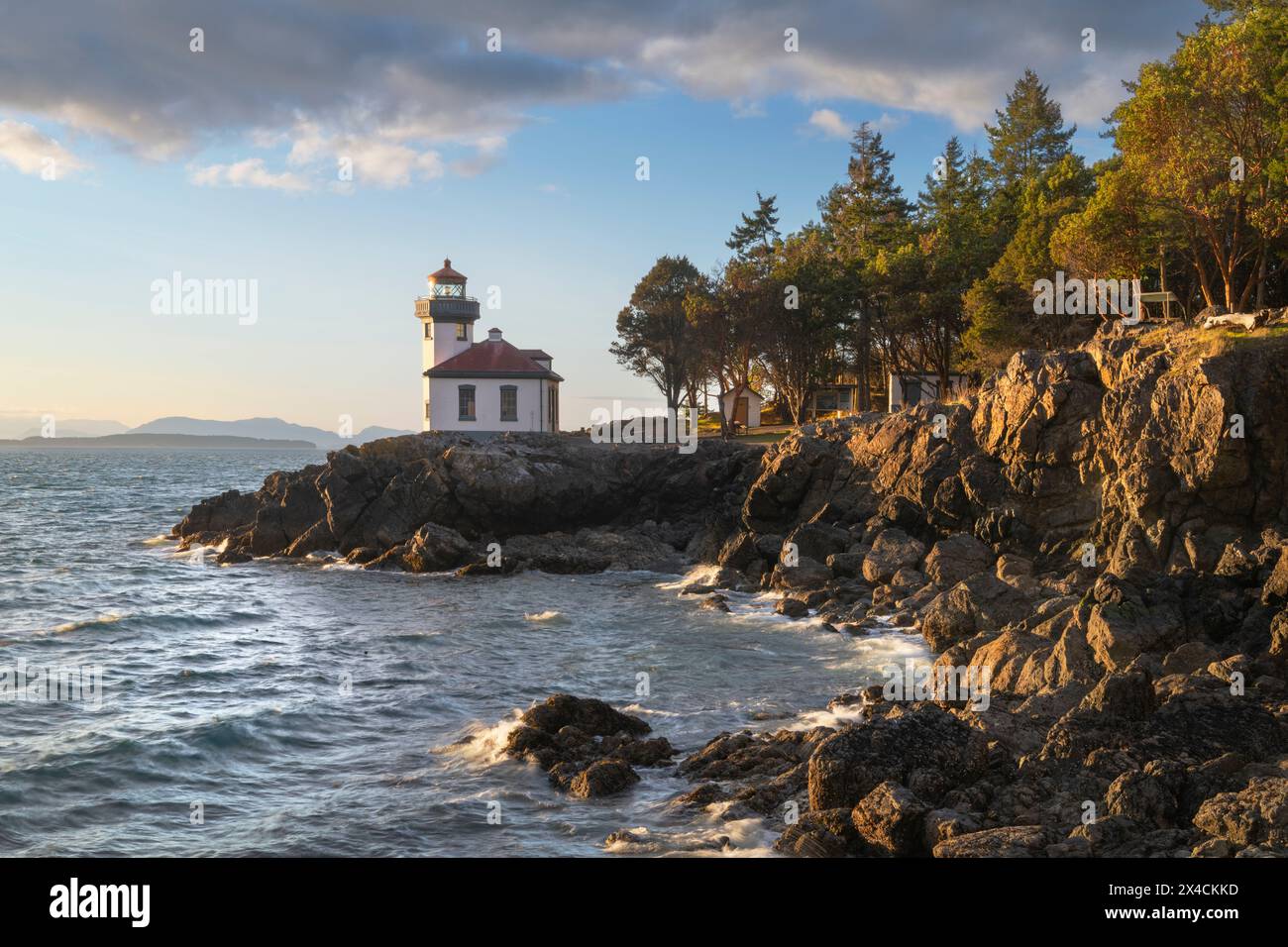 Lime Kiln Lighthouse at Lime Kiln Point State Park, San Juan Islands, Washington State. Stock Photo