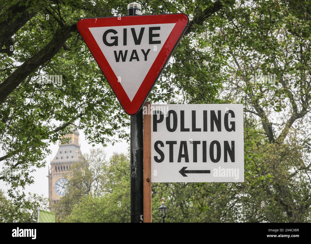 London, UK. 02nd May, 2024. The polling station at Methodist Central Hall in Westminster this afternoon. Credit: Imageplotter/Alamy Live News Stock Photo