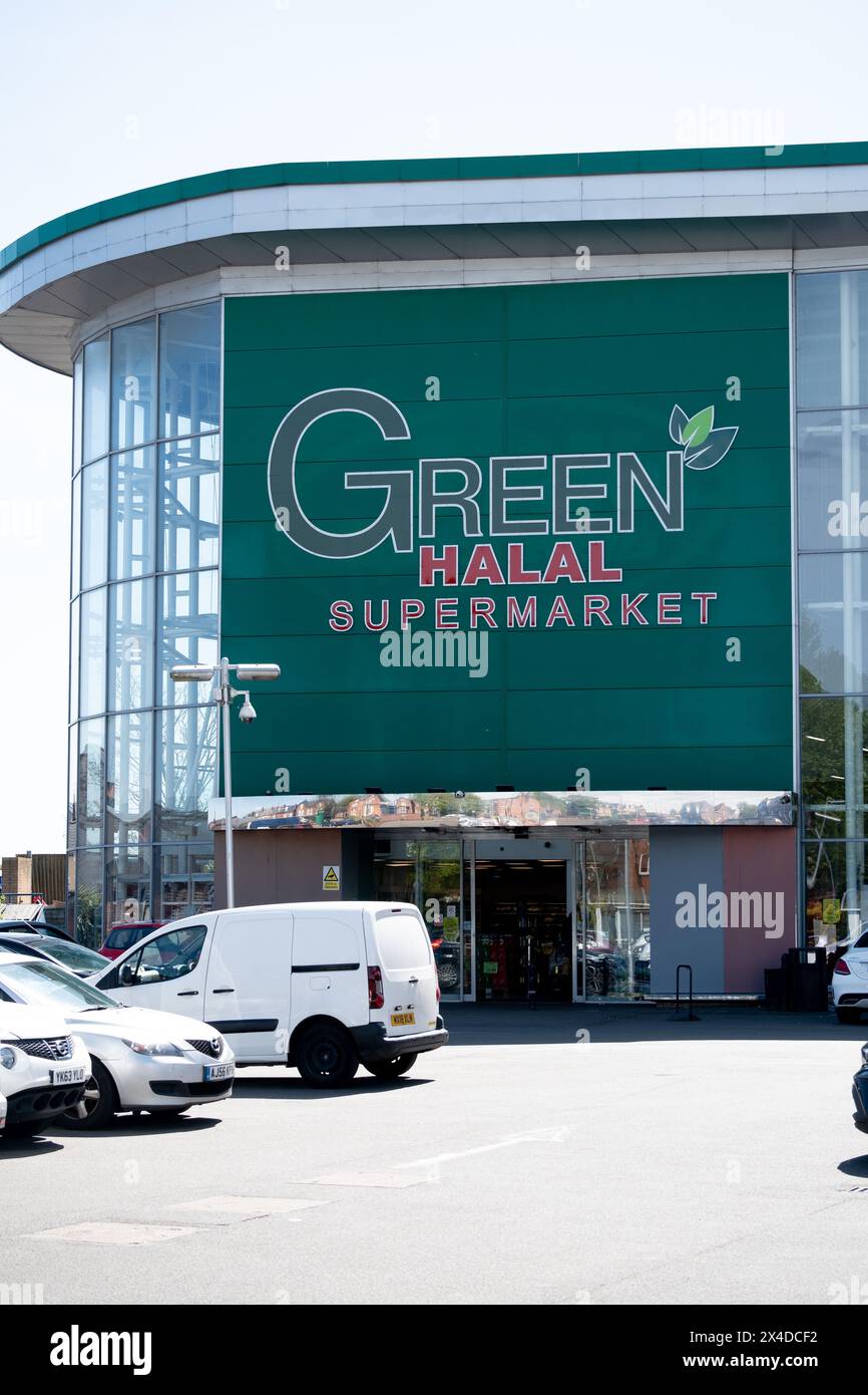 Green Halal Supermarket, Washwood Heath Road, Saltley, Birmingham, West Midlands, England, UK Stock Photo