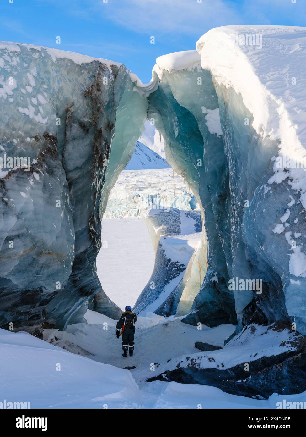 Serac, glacier Fridtjovbreen. Landscape in Van Mijenfjorden National