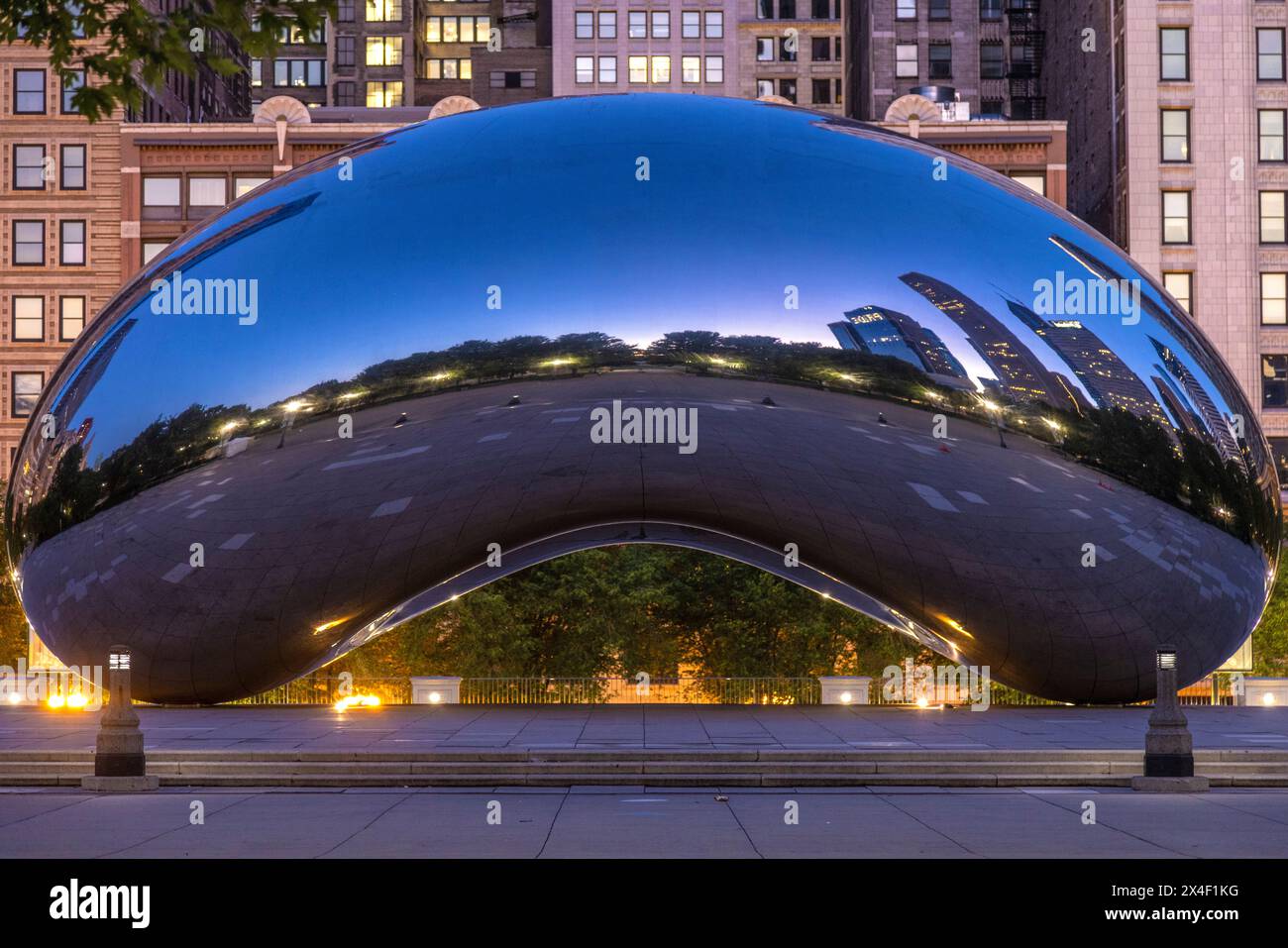 USA, Illinois, Chicago. The Star Gate or The Bean in Millennium Park