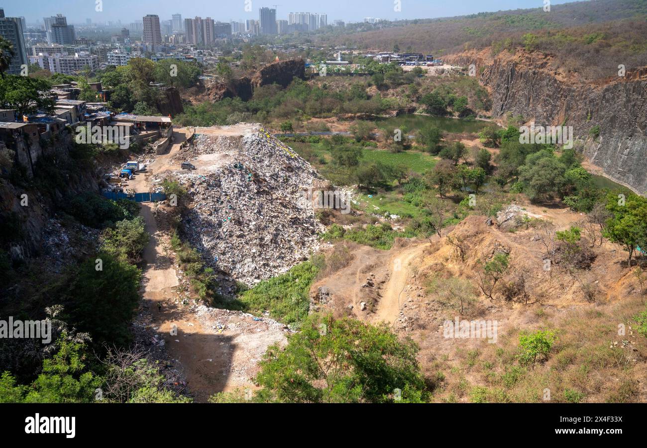 Mumbai, India. 02nd May, 2024. MUMBAI, INDIA - MAY 2: Illegal dumping of debris at the boundary of Borivali National park near Hanuman Tekdi on May 2, 2024 in Mumbai, India. (Photo by Satish Bate/Hindustan Times/Sipa USA) Credit: Sipa USA/Alamy Live News Stock Photo