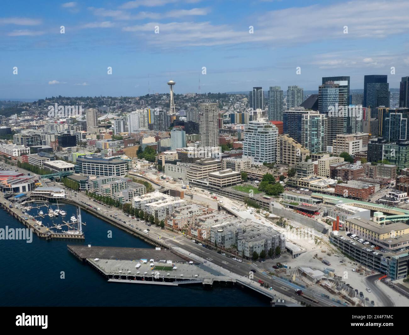 USA, Washington State, Seattle. Waterfront, Bell Harbor Marina, Downtown and Space Needle Stock Photo