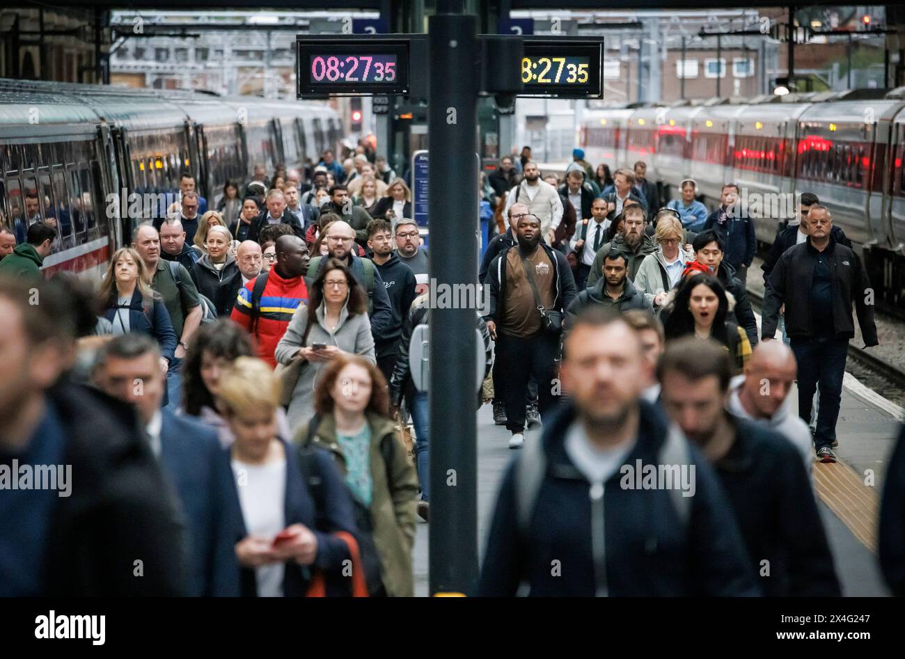 Rail strikes may 2024 hires stock photography and images Alamy