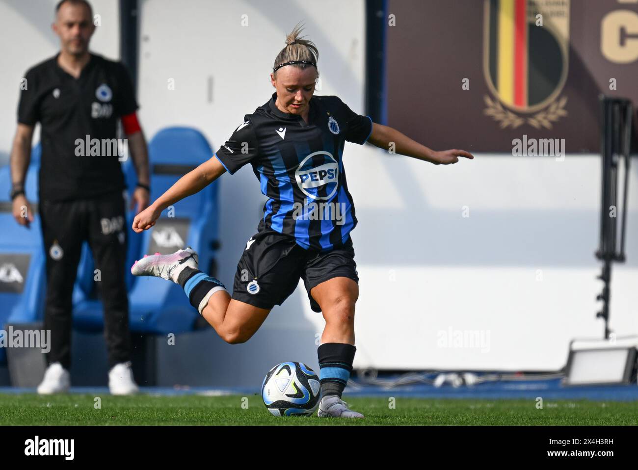 Leuven, Belgium. 01st May, 2024. Fleur Pauwels (17) of Club YLA