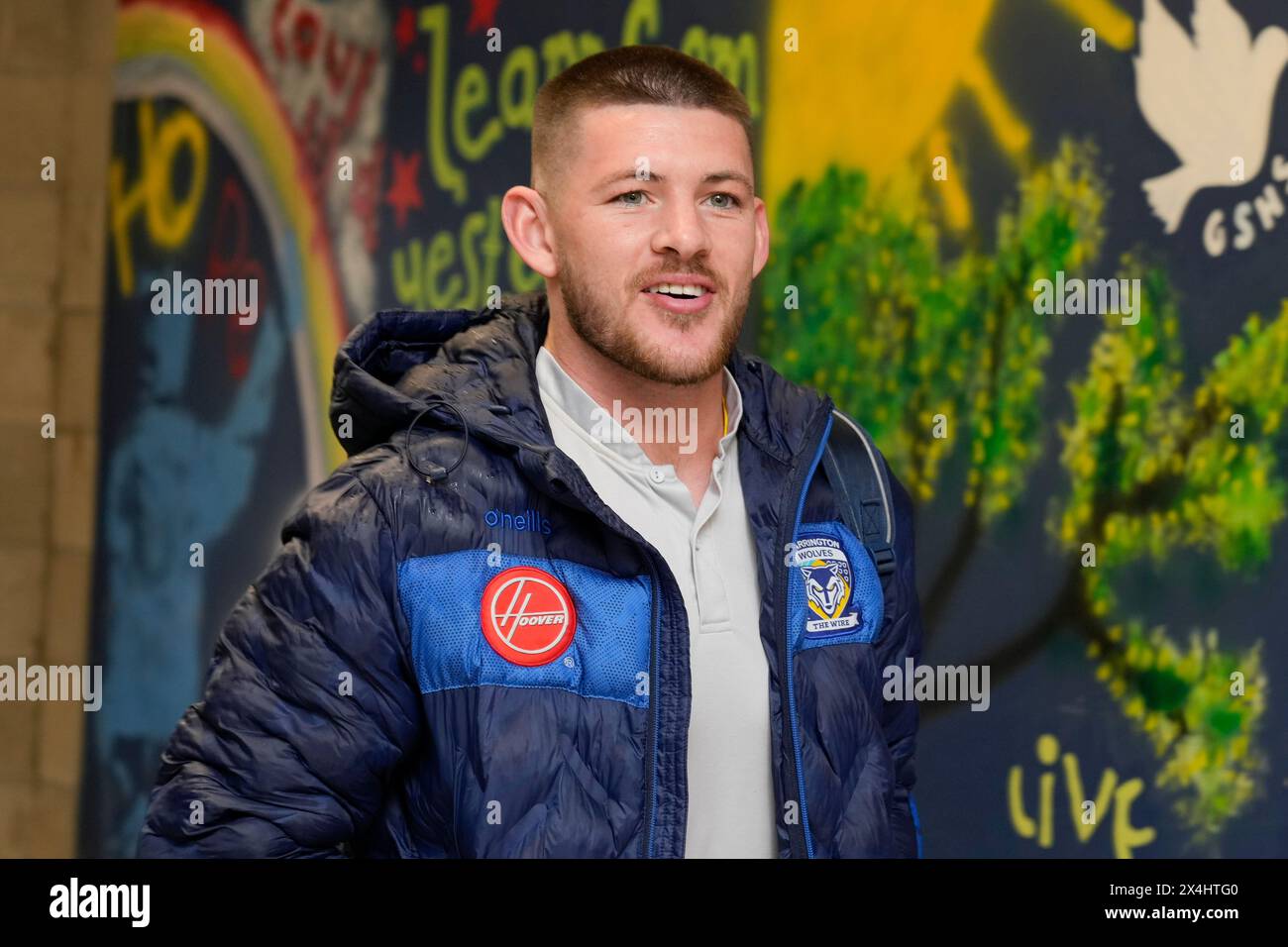 Danny Walker of Warrington Wolves arrives at the stadium before the Betfred Super League Round 10 match Warrington Wolves vs Hull FC at Halliwell Jones Stadium, Warrington, United Kingdom, 3rd May 2024  (Photo by Steve Flynn/News Images) Stock Photo