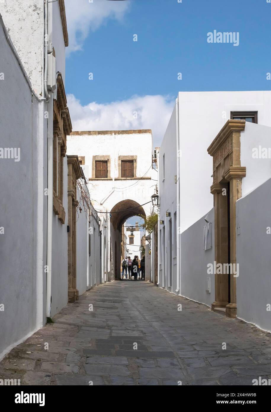 Old town alley with historic captains' houses, Lindos, Rhodes, Dodecanese archipelago, Greek islands, Greece Stock Photo