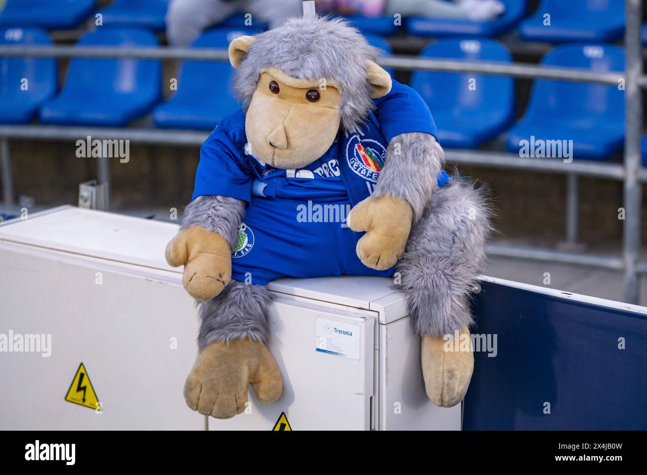Getafe, Spain. 03rd May, 2024. GETAFE, SPAIN - MAY 03: Getafe mascot during the La Liga EA Sports 2023/24 football match between Getafe CF vs Athletic Club Bilbao at Estadio Coliseum on May 03, 2024 in Getafe, Spain. Credit: Independent Photo Agency/Alamy Live News Stock Photo