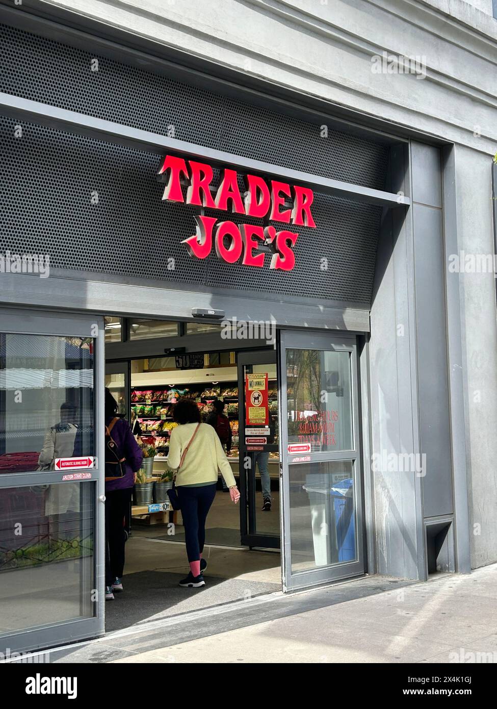 Trader Joe's supermarket, exterior view, New York City, New York, USA Stock Photo