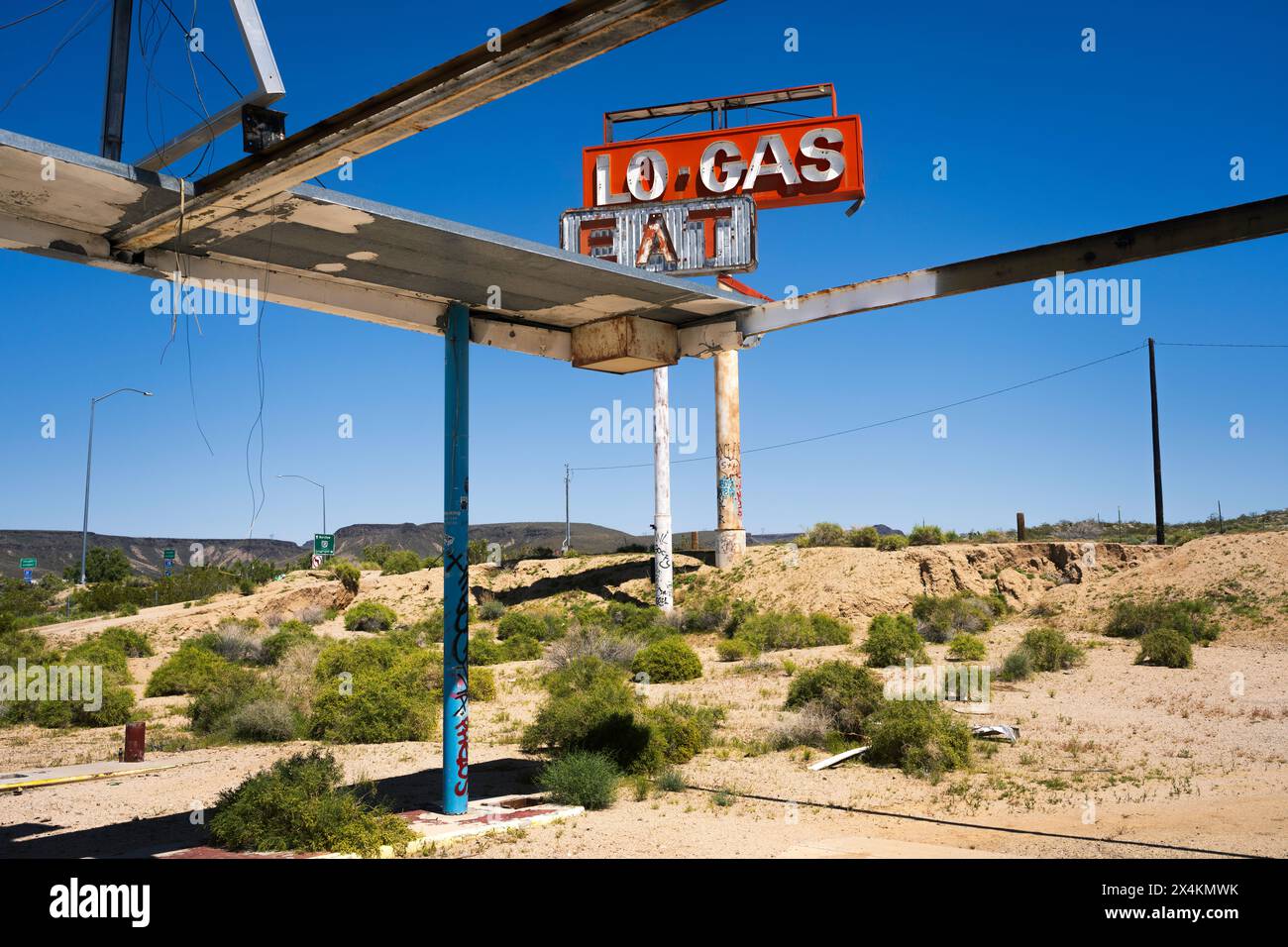 Abandoned Gas Station and Diner near Barstow, California Stock Photo
