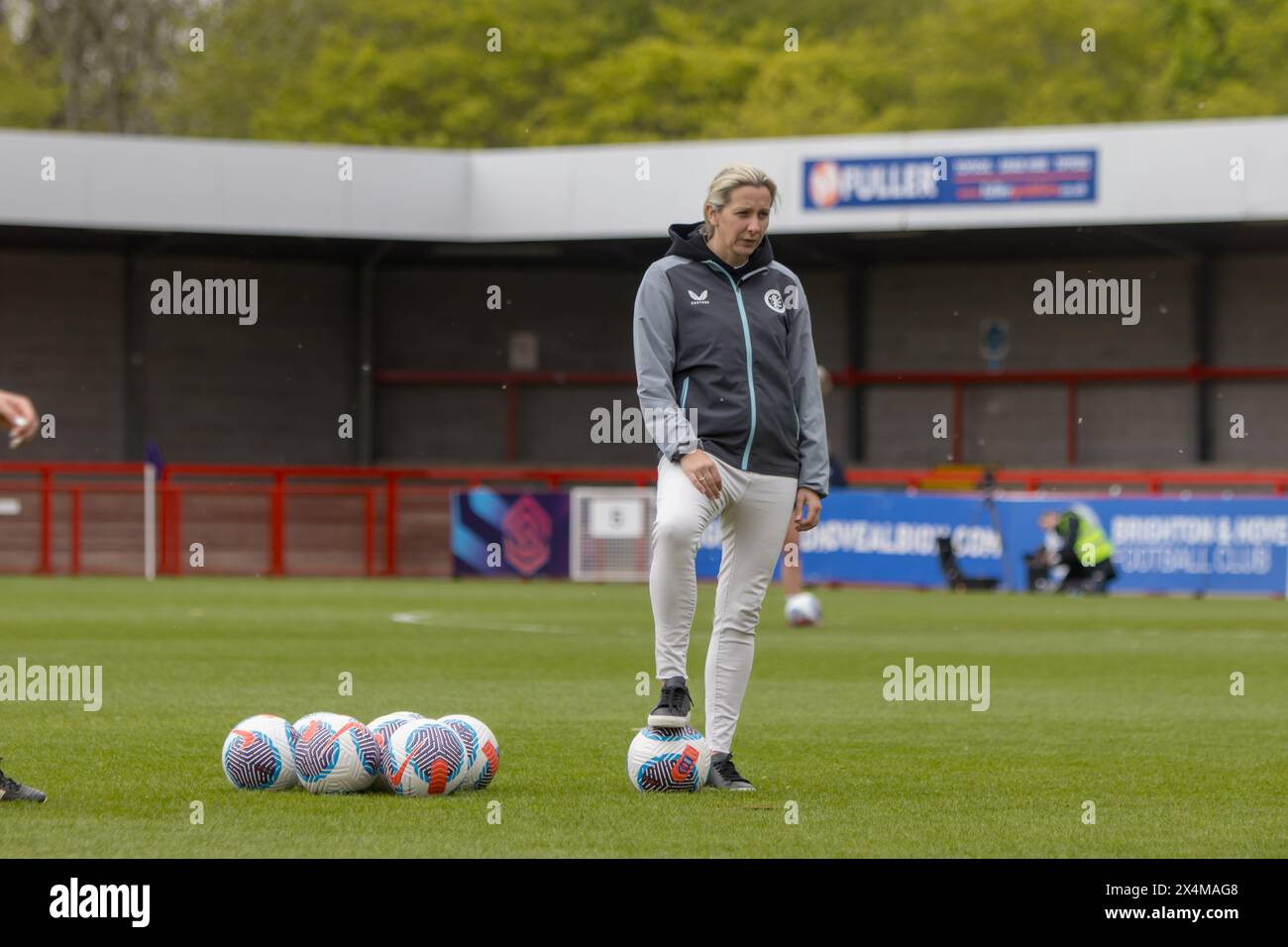 Crawley, UK. 04th May, 2024. Crawley, England, May 4th 2024: Aston Villa manager Carla Ward ahead of the Barclays Womens Super League game between Brighton and Aston Villa at Broadfield Stadium, Crawley. (Tom Phillips/SPP) Credit: SPP Sport Press Photo. /Alamy Live News Stock Photo