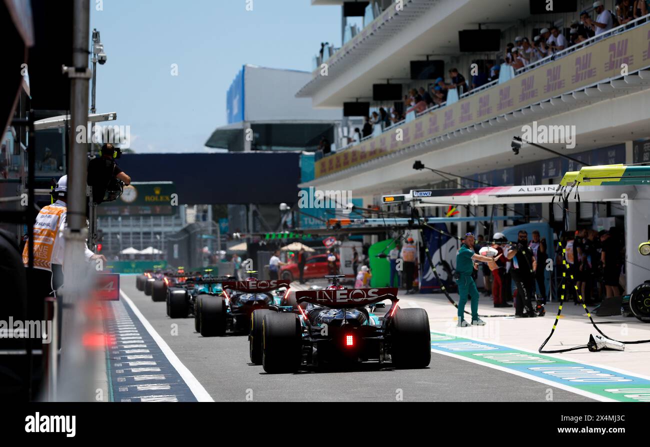 Pit lane ambience during the Formula 1 Crypto.com Miami Grand Prix 2024, 6th round of the 2024 Formula One World Championship from May 3 to 5, 2024 on the Miami International Autodrome, in Miami, United States of America Credit: Independent Photo Agency/Alamy Live News Stock Photo