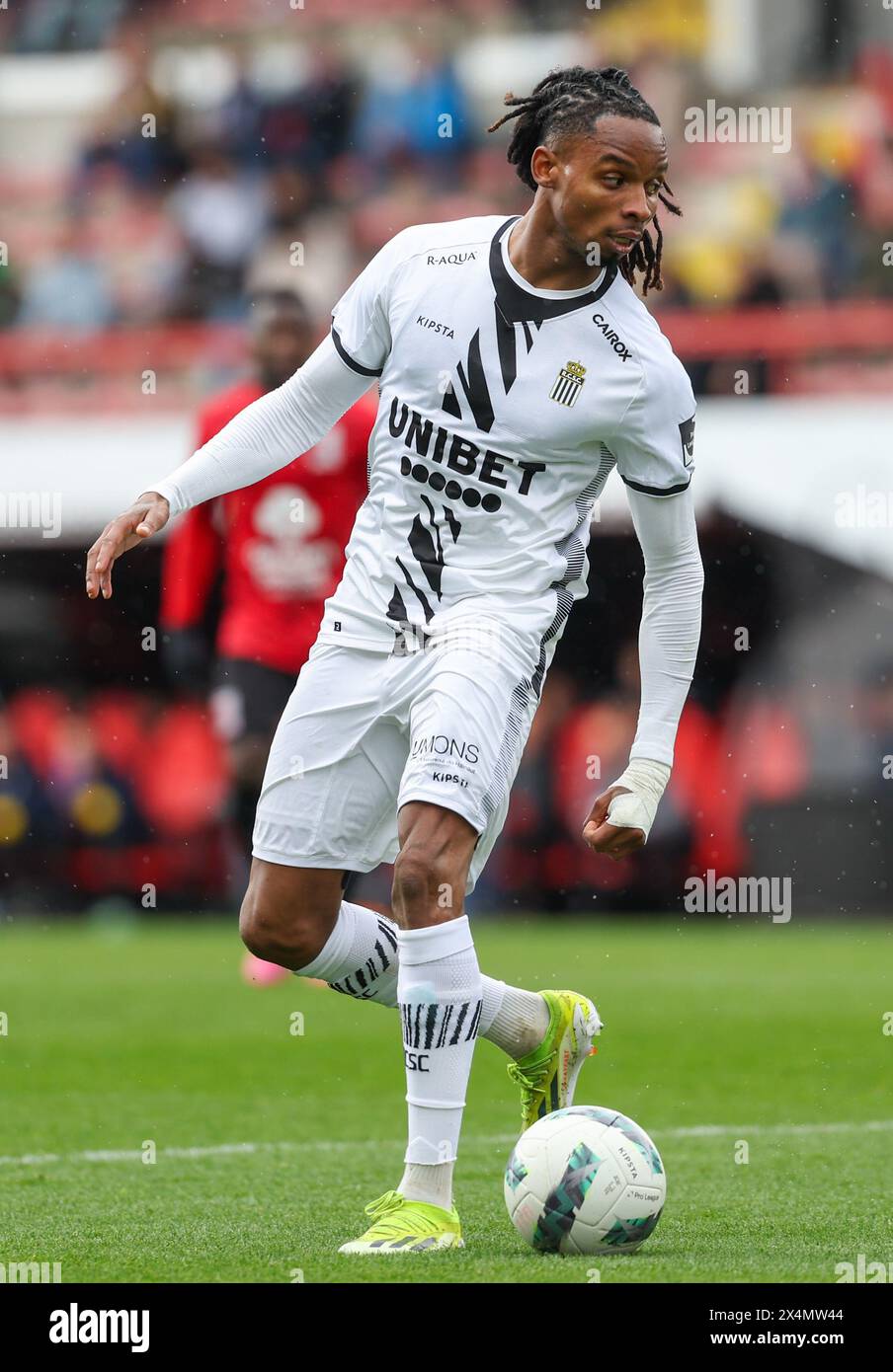 Molenbeek, Belgium. 04th May, 2024. Charleroi's Jeremy Petris pictured in action during a soccer match between RWD Molenbeek and Sporting Charleroi, Saturday 04 May 2024 in Charleroi, on day 5 of the 2023-2024 'Jupiler Pro League - Relegation Play-offs. BELGA PHOTO VIRGINIE LEFOUR Credit: Belga News Agency/Alamy Live News Stock Photo