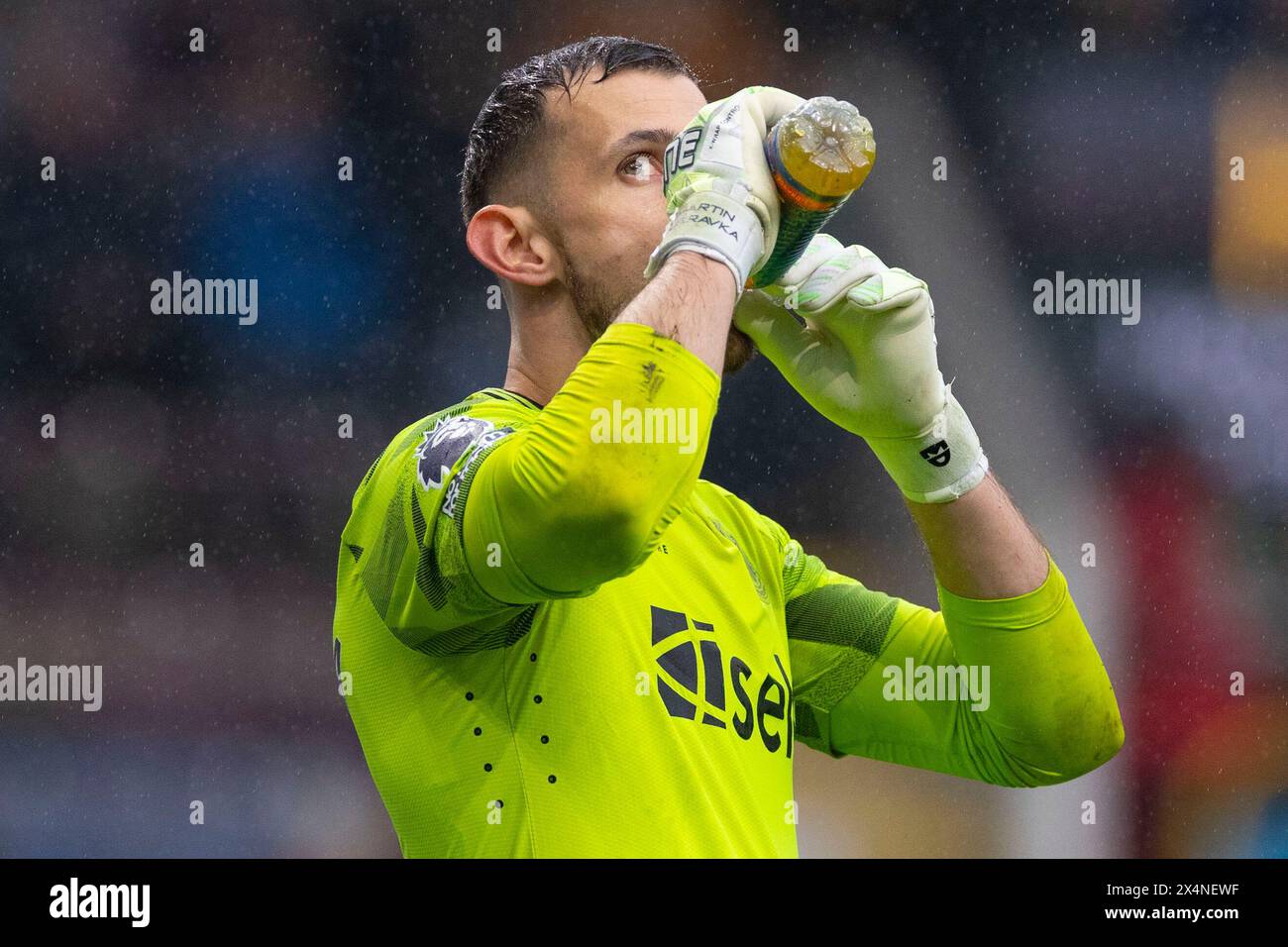 Martin Dubravka #1 of Newcastle United during the Premier League match between Burnley and Newcastle United at Turf Moor, Burnley on Saturday 4th May 2024. (Photo: Mike Morese | MI News) Credit: MI News & Sport /Alamy Live News Stock Photo