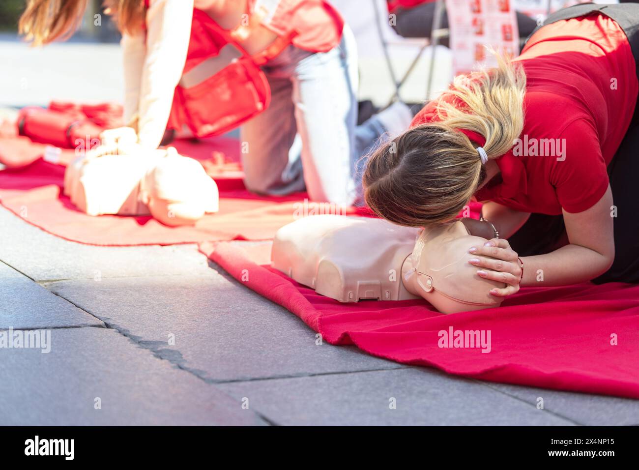 CARDIOPULMONARY RESUSCITATION CPR FIRST AID visual data 7