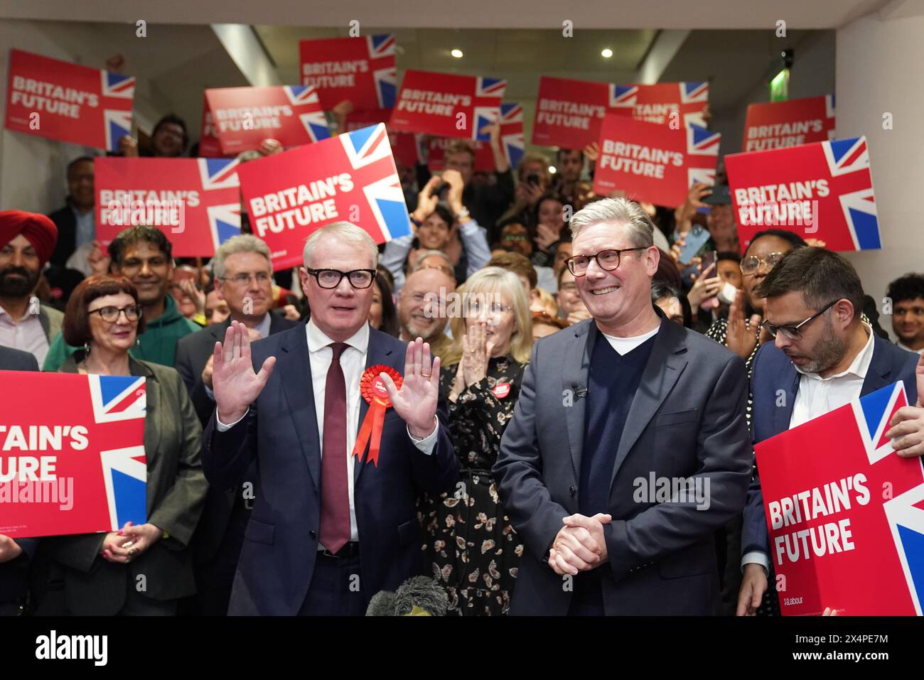 Labour Party leader Sir Keir Starmer (second right) celebrates with newly elected Mayor of West Midlands Richard Parker at the International Convention Centre in Birmingham. Picture date: Saturday May 4, 2024. Stock Photo