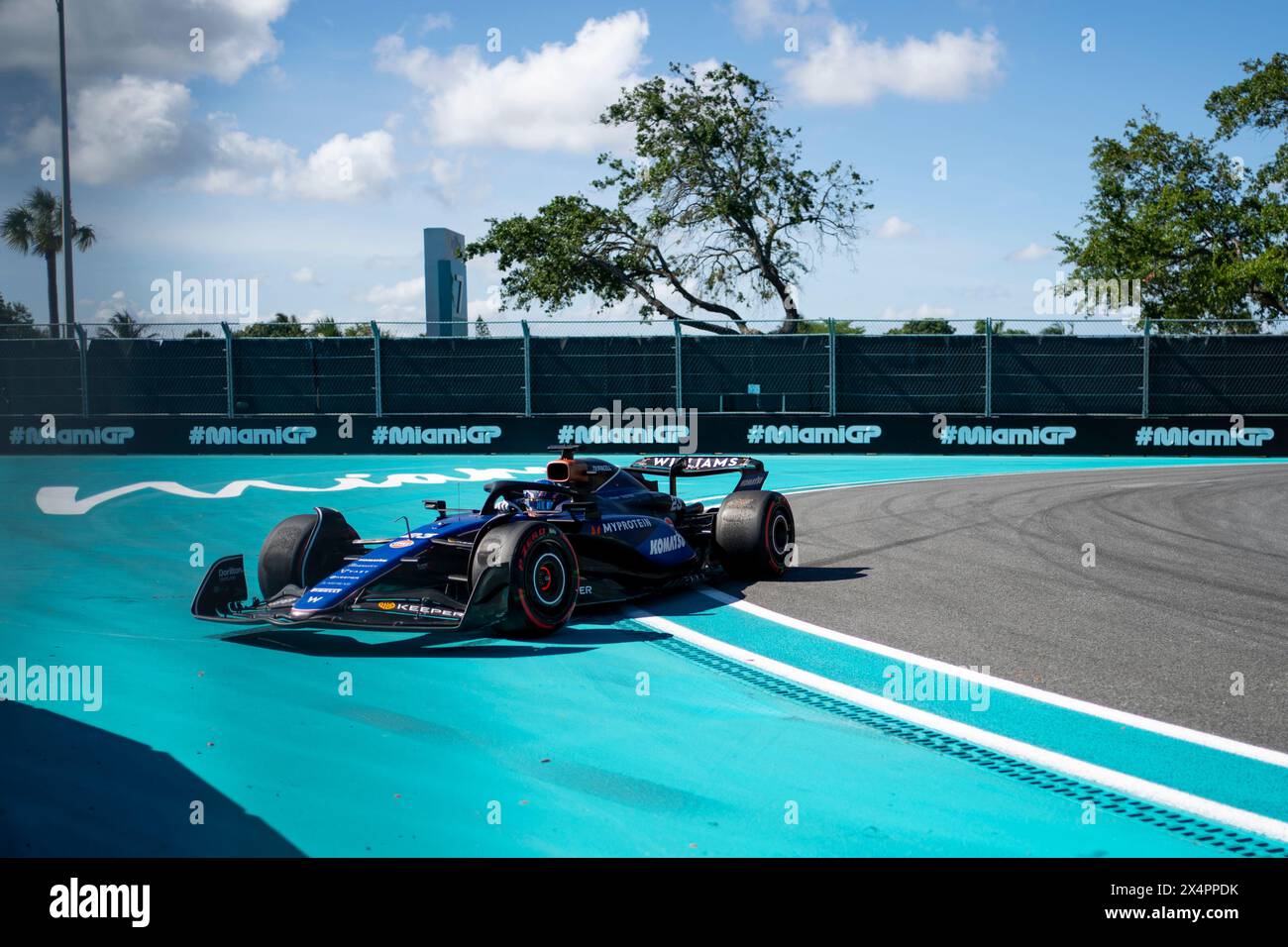 Miami Gardens, United States. 04th May, 2024. Thai Formula One driver Alex Albon of Williams Racing locks up his tires in as he participates in qualifying during the Formula One Miami Grand Prix at the Miami International Autodrome in Miami Gardens, Florida on Saturday, May 4, 2024 Photo by Greg Nash/UPI Credit: UPI/Alamy Live News Stock Photo