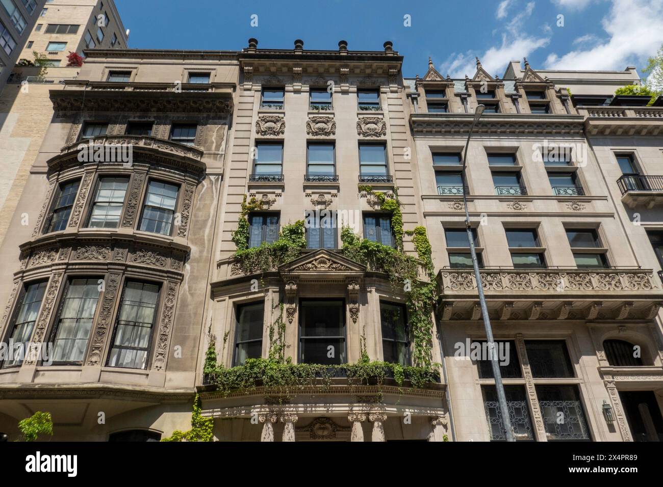 Upper east side historic district hi-res stock photography and images ...