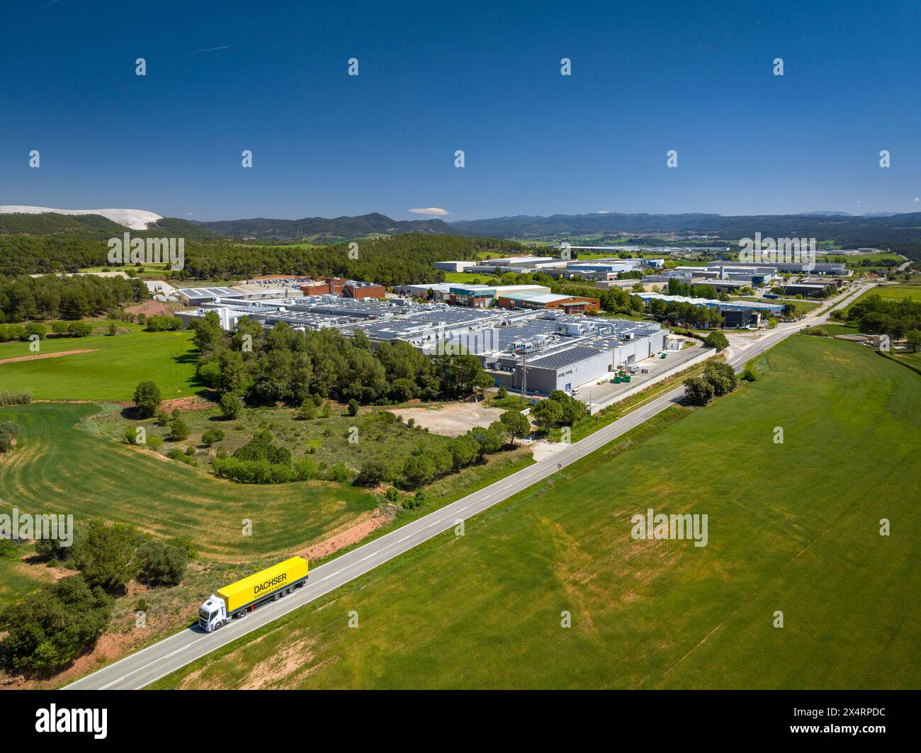 Vista aérea del polígono industrial del Pla de Santa Anna, entre Santpedor y Sant Fruitós de Bages (Barcelona, Cataluña, España) Stock Photo