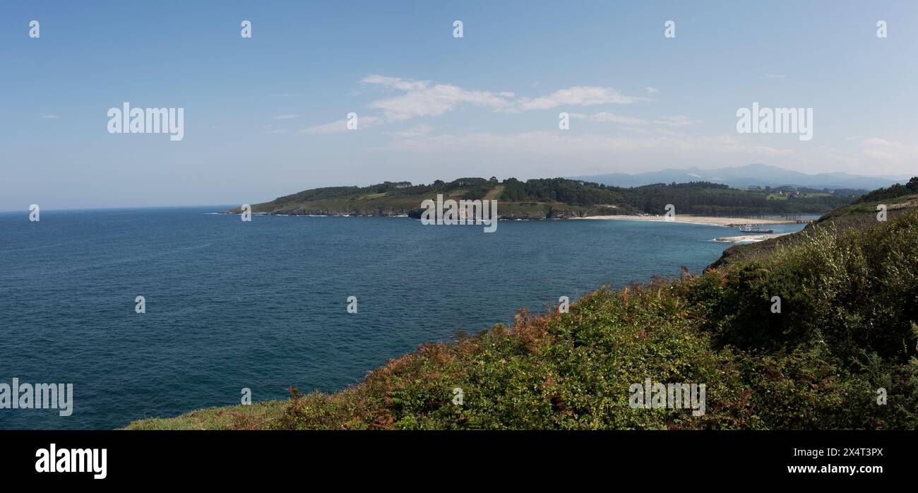 playa-de-arnelles-ortigueira-concejo-de-coa-a-asturias-spain-stock