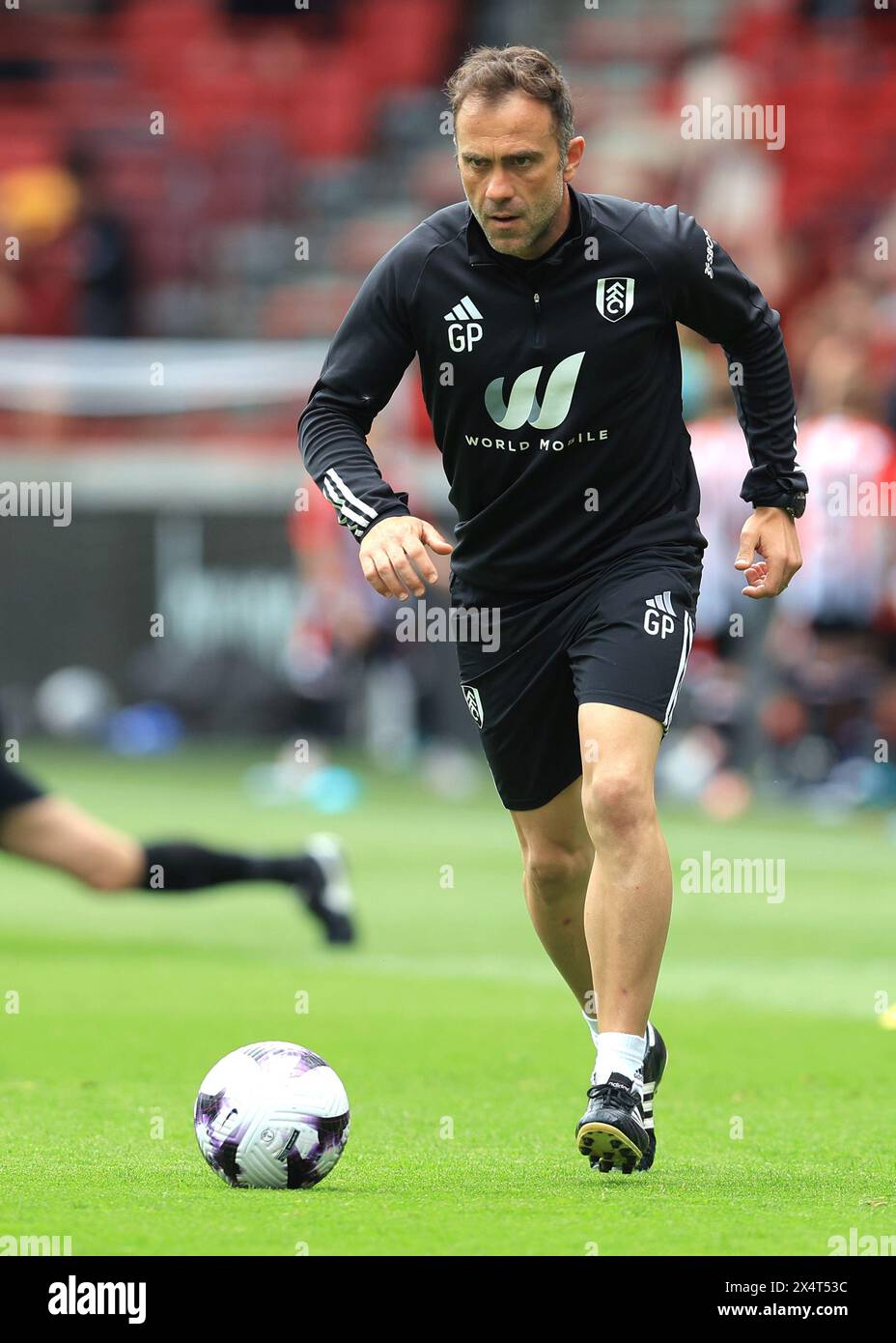 London, UK. 4th May, 2024. Fulham assistant coach Goncalo Pedro during the Premier League match at Gtech Community Stadium, London. Picture credit should read: Paul Terry/Sportimage Credit: Sportimage Ltd/Alamy Live News Stock Photo