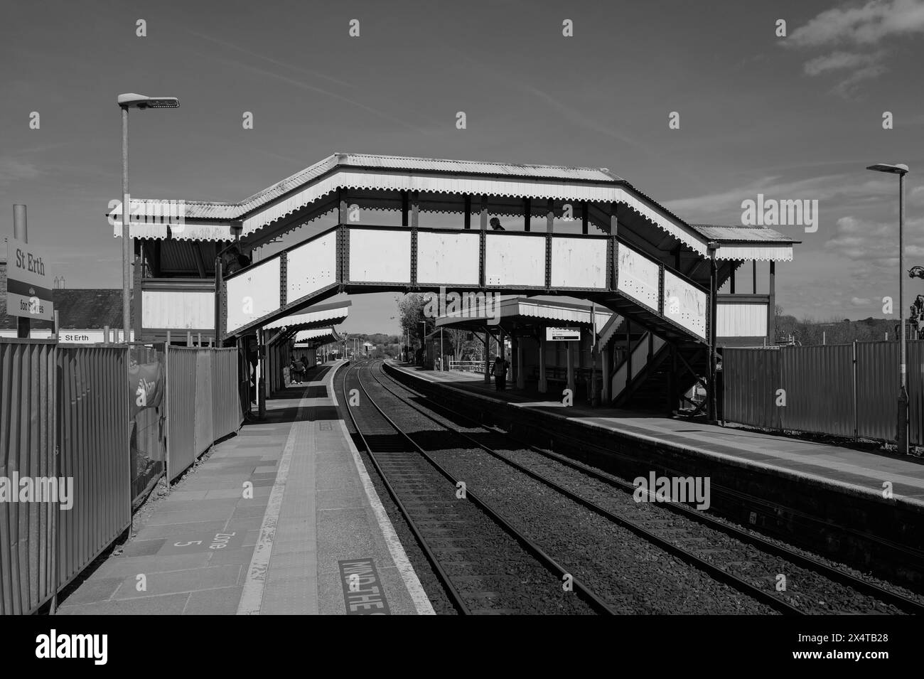 St erth railway station and victorian rail footbridge grade ii listed